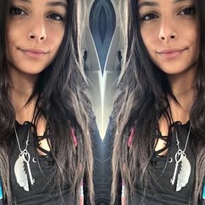 Meet your Posher, Tifah